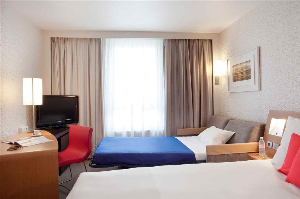 Novotel Geneve Aeroport France Ferney-Voltaire Exterior photo