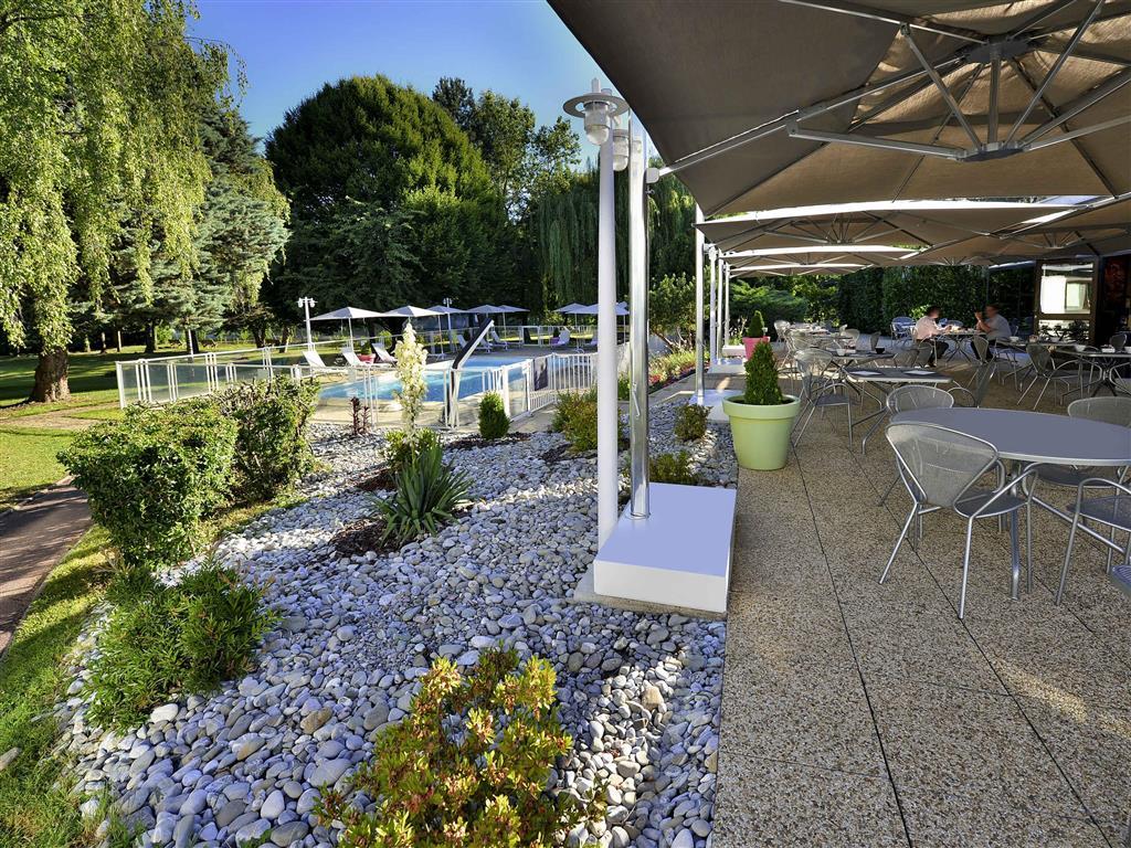 Novotel Geneve Aeroport France Ferney-Voltaire Exterior photo
